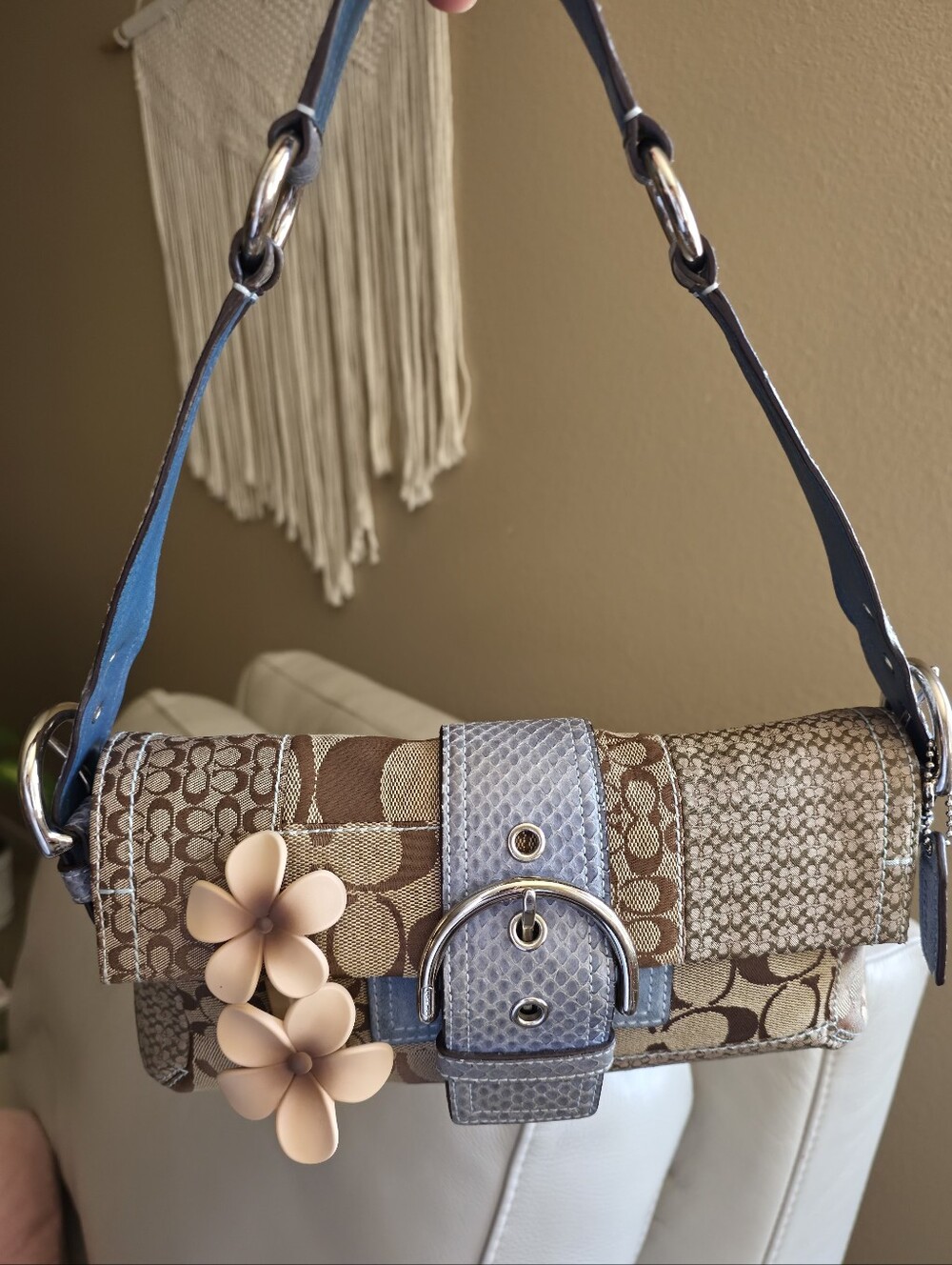 vintage Y2K Coach Soho Signature Patchwork Shoulder Bag (Style 3689).